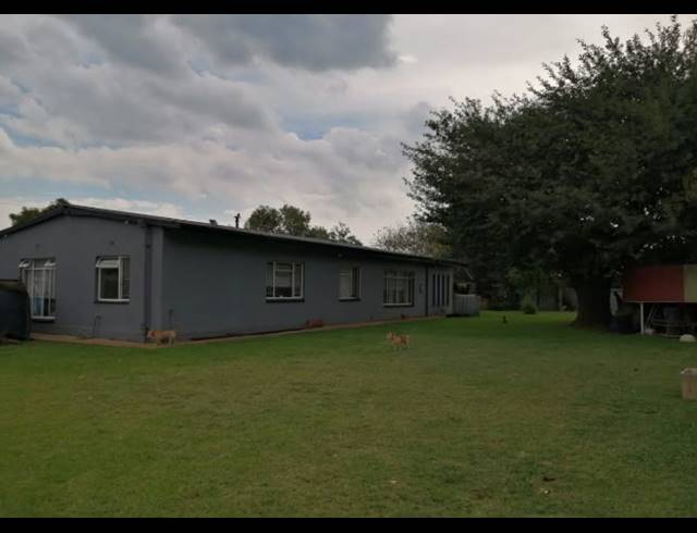 3 BEDROOM HOUSE FOR SALE IN SONLAND PARK